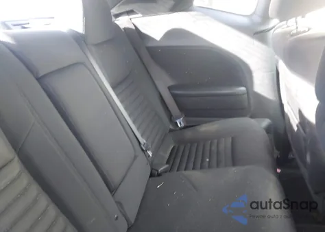 2011 Dodge Challenger z USA, uszkodzony, nr VIN 2B3CJ4DG8BH511254